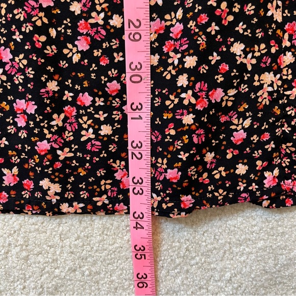 NEW Old Navy Dress Womens Medium Pink Black Ditzy Floral Cut Out Back Smocked - Picture 9 of 9